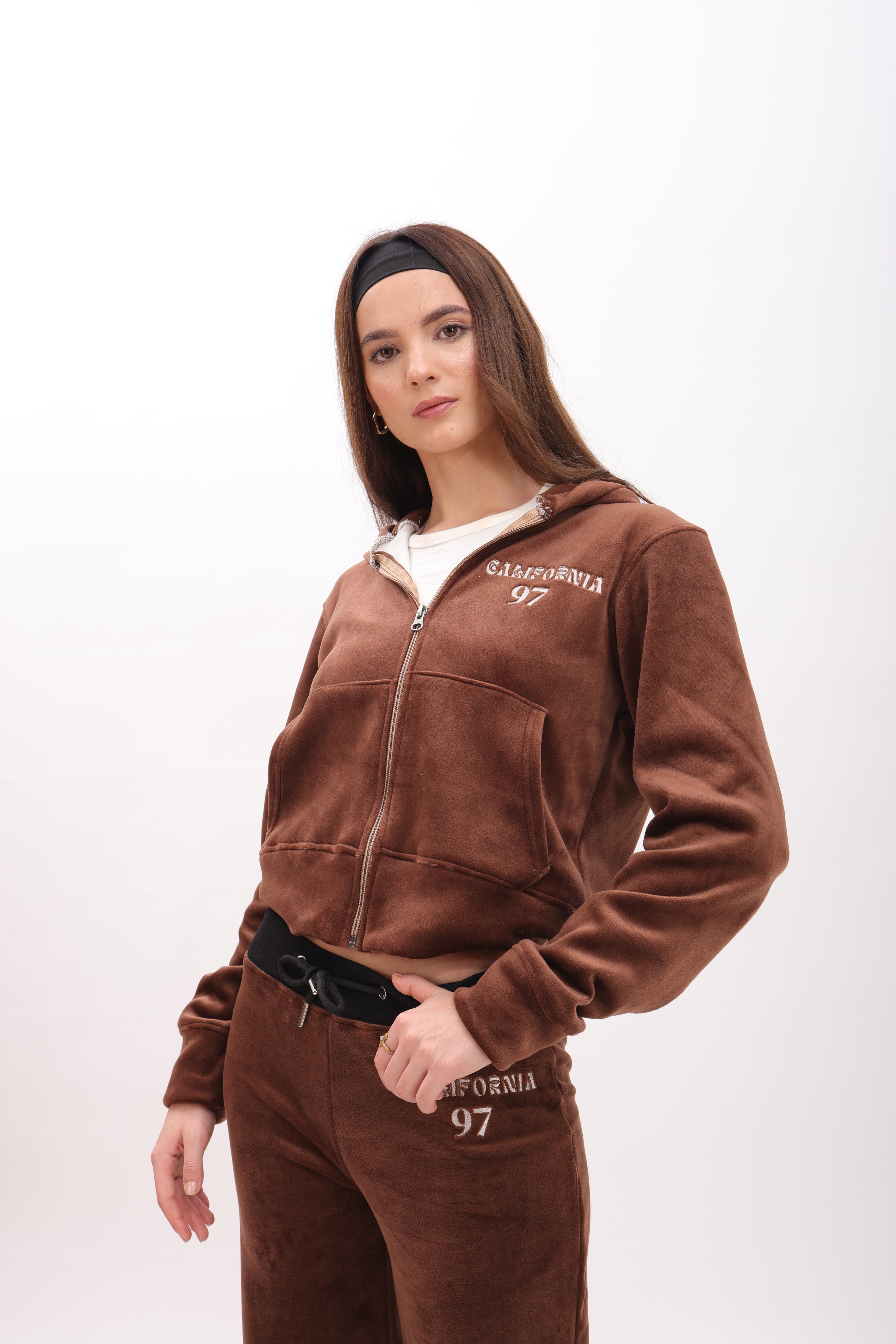 california zip up set